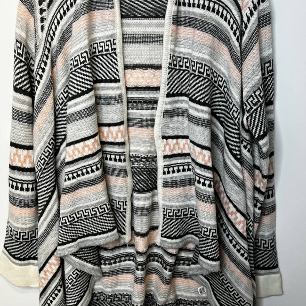 Cato Open Front Draped Fringe Sweater Size L - image 4